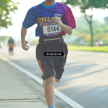 Runner Photo 8018934