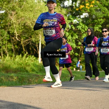 Runner Photo 8018935