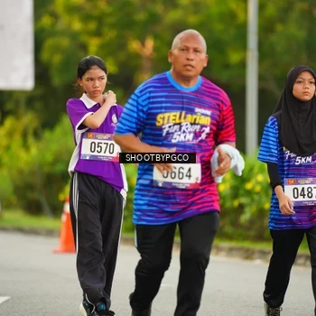 Runner Photo 8018962