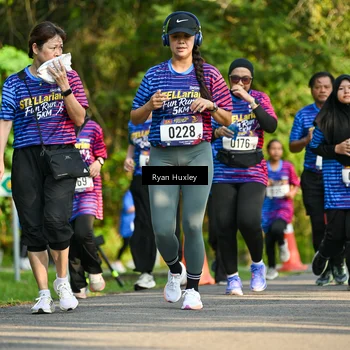 Runner Photo 8018965