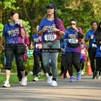 Runner Photo 8018978