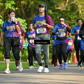 Runner Photo 8018979