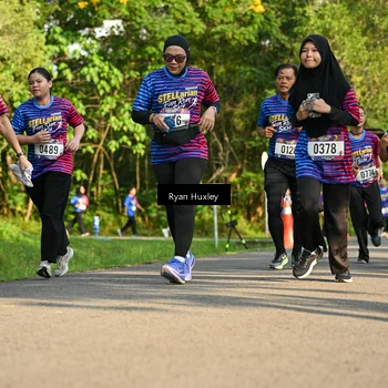 Runner Photo 8018987