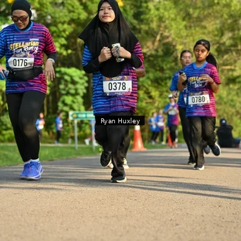Runner Photo 8018990