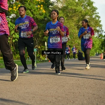 Runner Photo 8018996