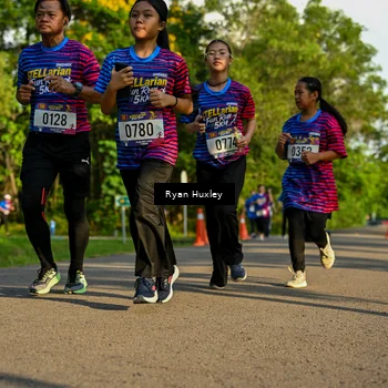 Runner Photo 8019008