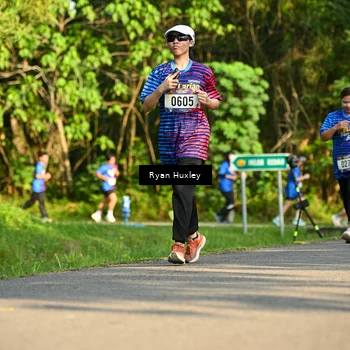 Runner Photo 8019015
