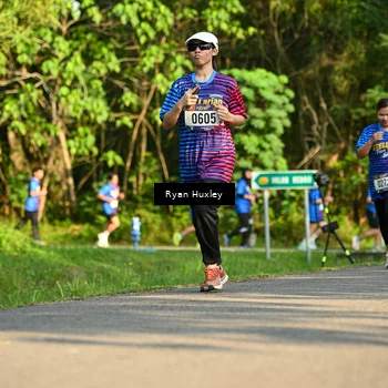 Runner Photo 8019018
