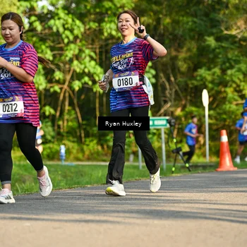 Runner Photo 8019029