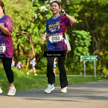 Runner Photo 8019039