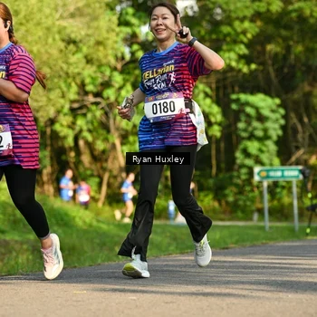 Runner Photo 8019044