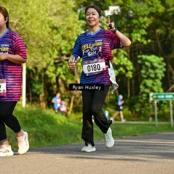 Runner Photo 8019048