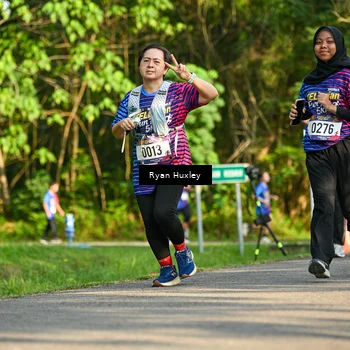 Runner Photo 8019050