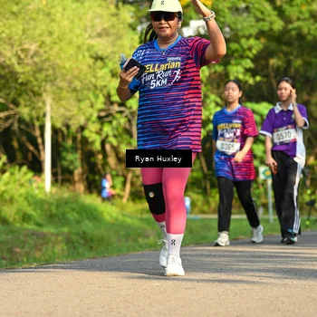 Runner Photo 8019062