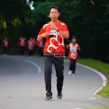 Runner Photo 8019063