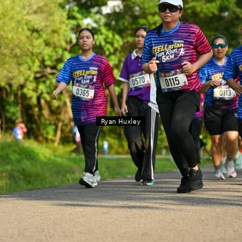 Runner Photo 8019088