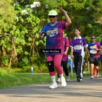 Runner Photo 8019093