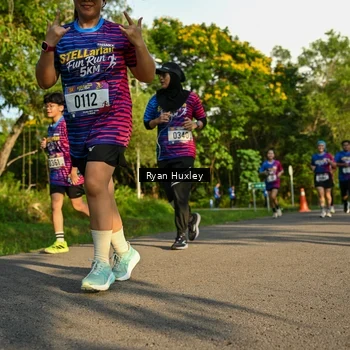 Runner Photo 8019113