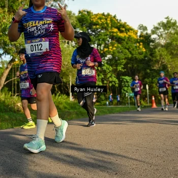 Runner Photo 8019116