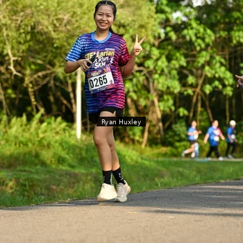 Runner Photo 8019129