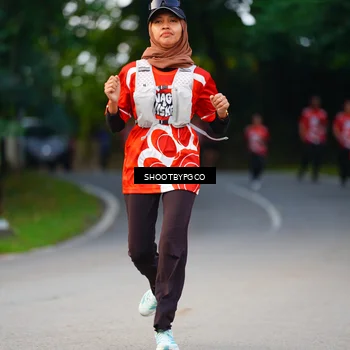 Runner Photo 8019139