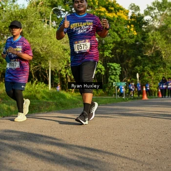 Runner Photo 8019154