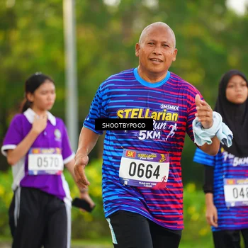 Runner Photo 8019183