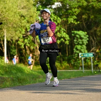 Runner Photo 8019239