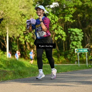 Runner Photo 8019240