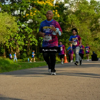 Runner Photo 8019246