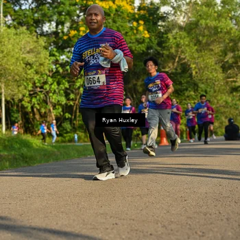 Runner Photo 8019250
