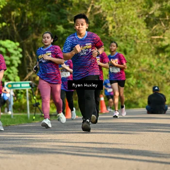 Runner Photo 8019251