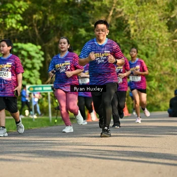 Runner Photo 8019253