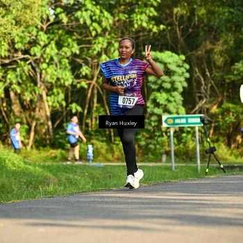Runner Photo 8019280