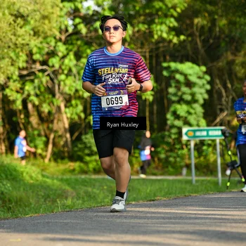Runner Photo 8019281