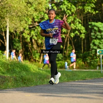 Runner Photo 8019288