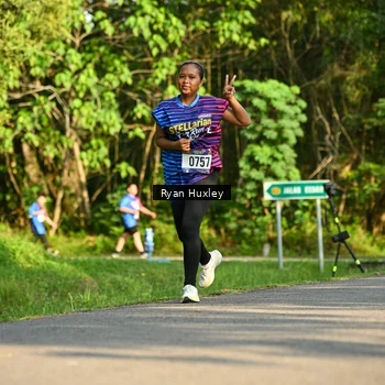 Runner Photo 8019291
