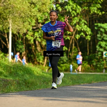 Runner Photo 8019297