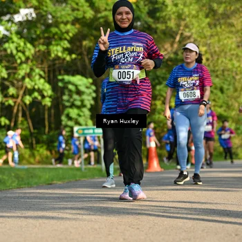 Runner Photo 8019322