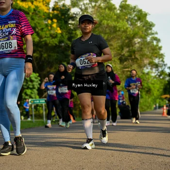 Runner Photo 8019338
