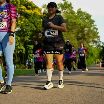 Runner Photo 8019340