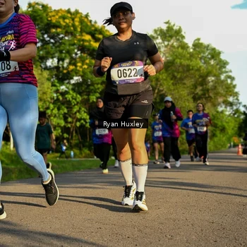 Runner Photo 8019345