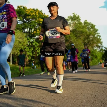 Runner Photo 8019348