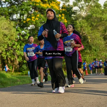 Runner Photo 8019349