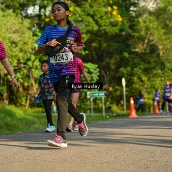 Runner Photo 8019357