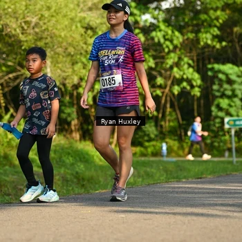 Runner Photo 8019360