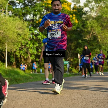 Runner Photo 8019386