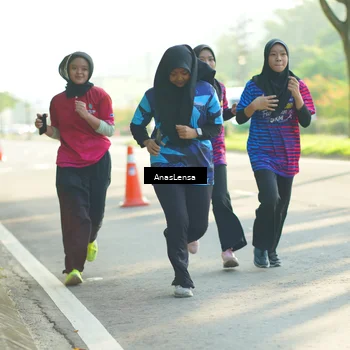 Runner Photo 8019409