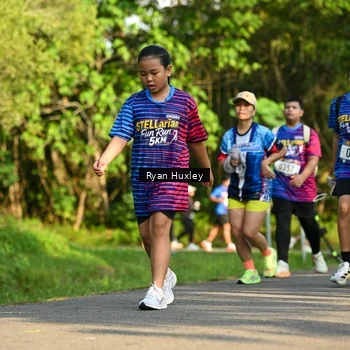 Runner Photo 8019419