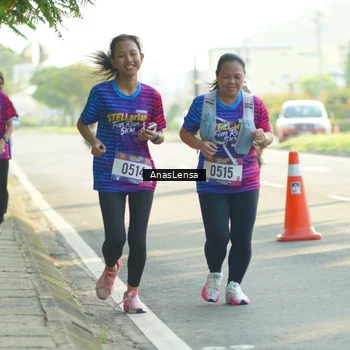 Runner Photo 8019422